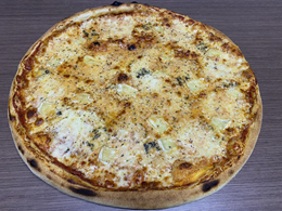 17. Quattro Fromaggi 